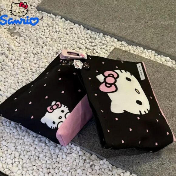 Hello Kitty Black White Pink Zip Makeup Bag Pink Bottom NWT - Picture 4 of 4
